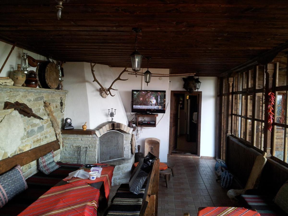 Hotel Кьща За Гости Свети Никола Zheravna Esterno foto
