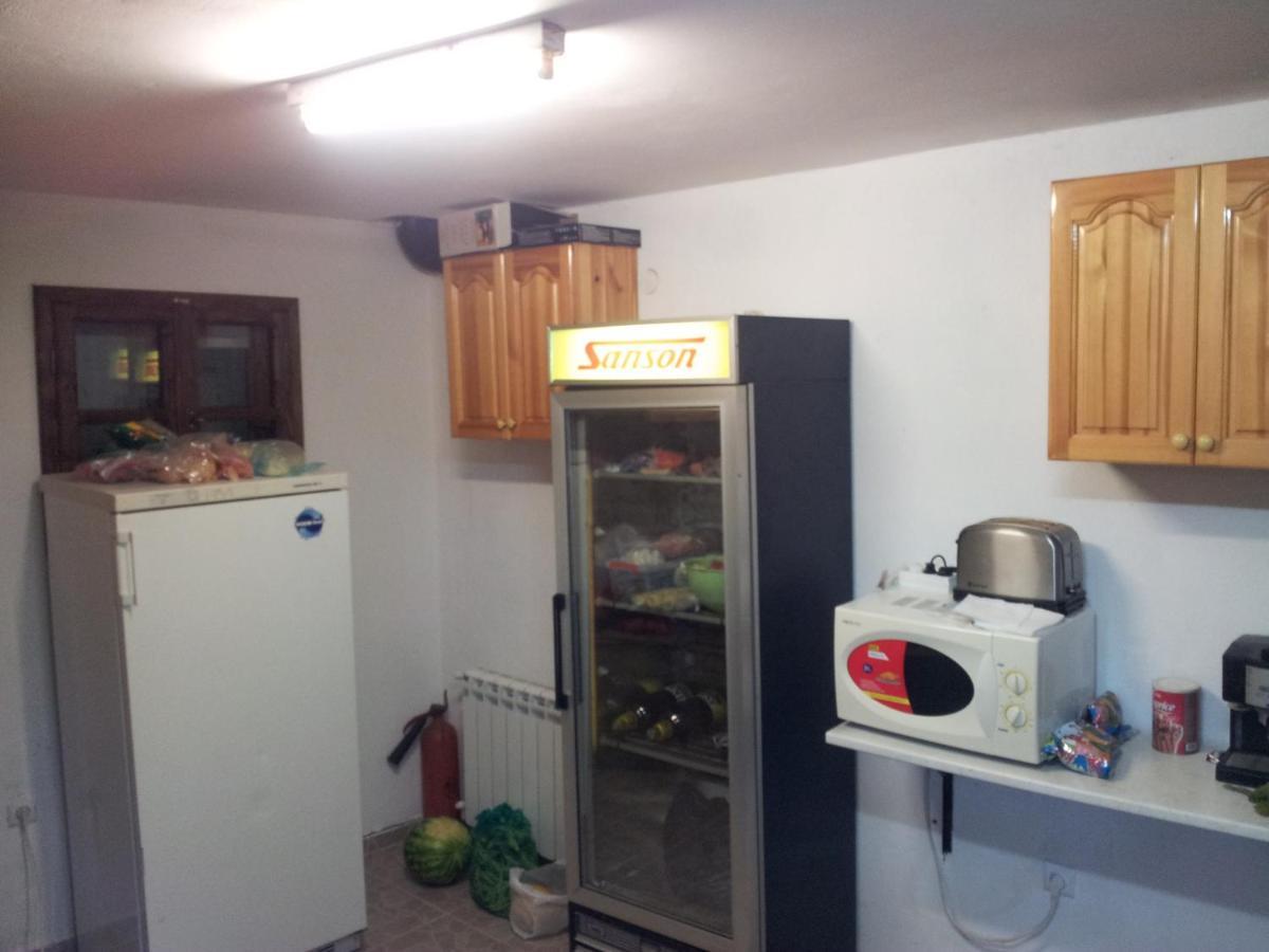 Hotel Кьща За Гости Свети Никола Zheravna Esterno foto